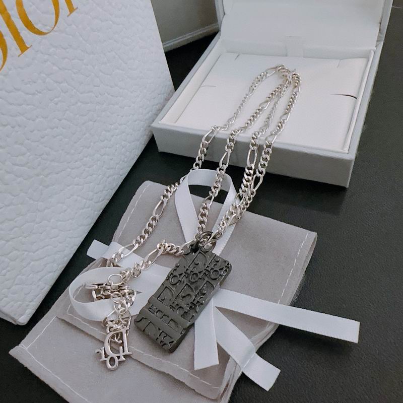 Dior Necklace 05lyr432